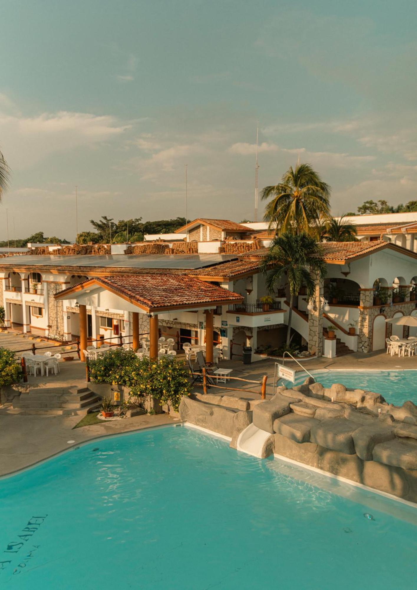 Hotel Maria Isabel Colima Zewnętrze zdjęcie