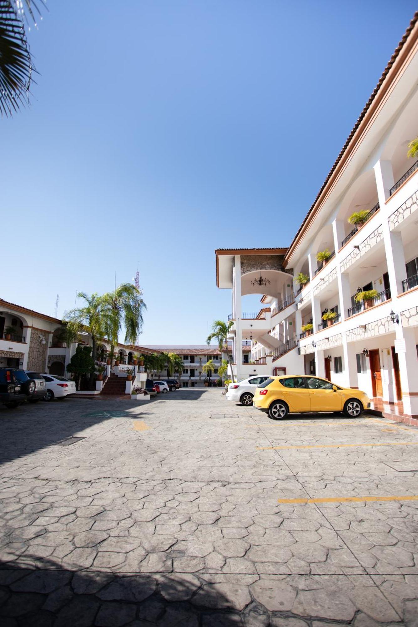 Hotel Maria Isabel Colima Zewnętrze zdjęcie