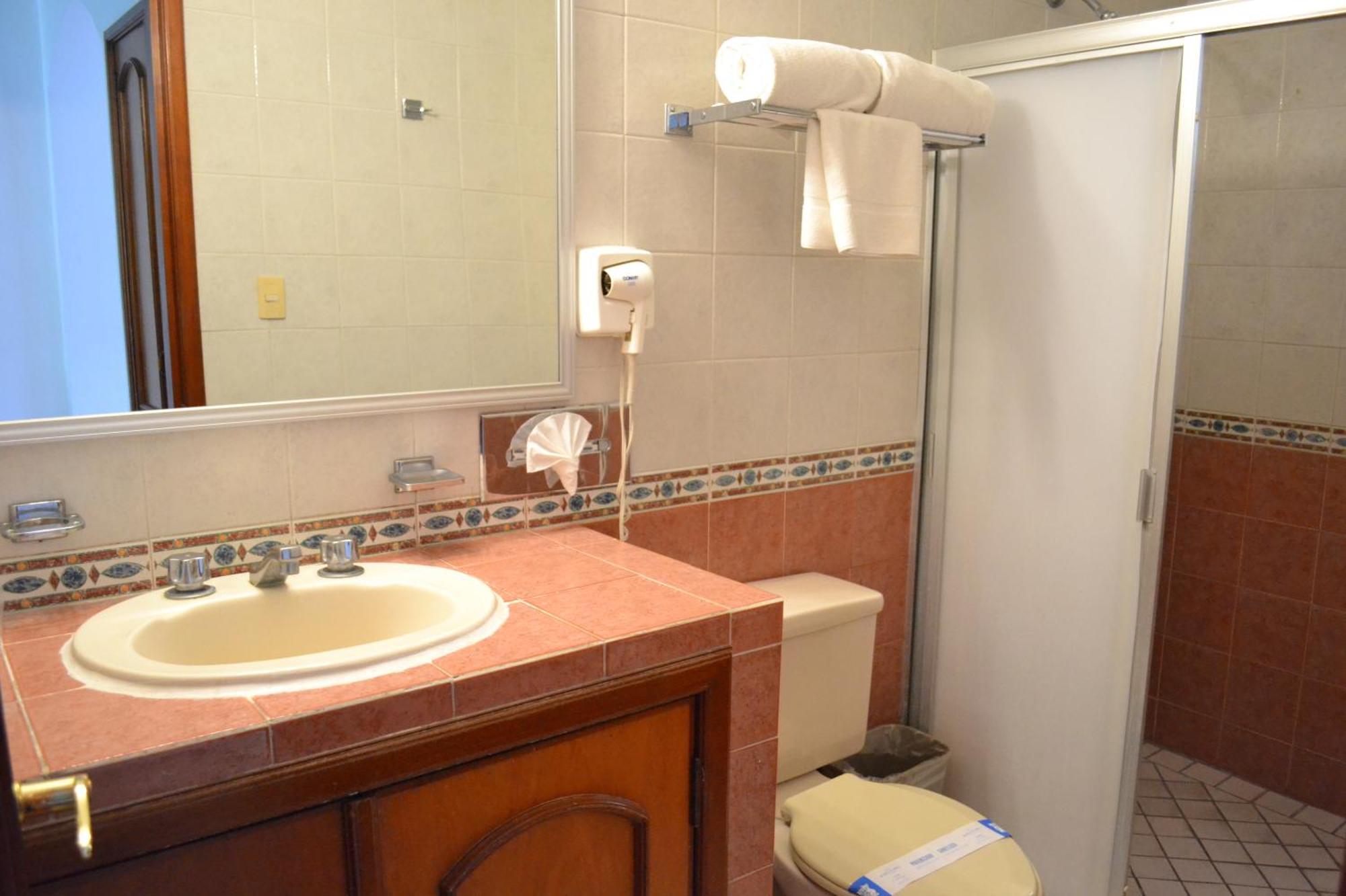 Hotel Maria Isabel Colima Zewnętrze zdjęcie